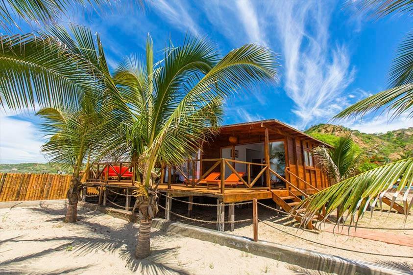 Hotel Punta Camaron Bungalows & Suites Zorritos Ngoại thất bức ảnh